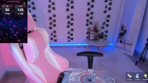 Snapshot of lya__ chatting on December 26, 6:12 pm Onlyfans Lya 02 online show from December 26, 6:12 pm