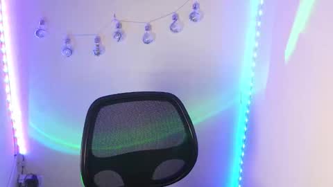 Call me Lia  online show from March 4, 10:07 pm