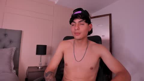 Lyan online show from September 20, 8:23 pm