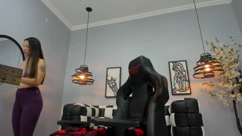 Lya Robbie online show from September 18, 11:36 am