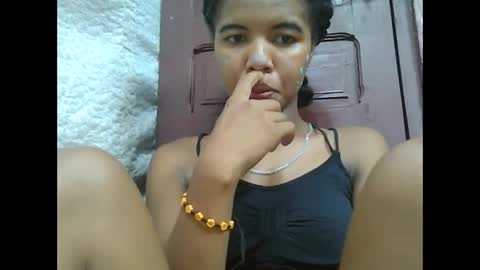 Lydiah online show from February 26, 8:04 pm