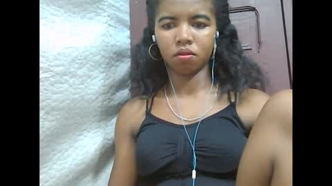 Lydiah online show from February 22, 9:04 pm