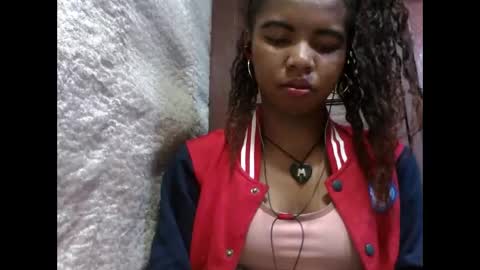 Lydiah online show from September 10, 5:03 pm