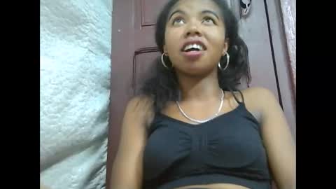 Lydiah online show from February 26, 3:43 pm