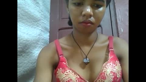Lydiah online show from March 8, 1:14 pm