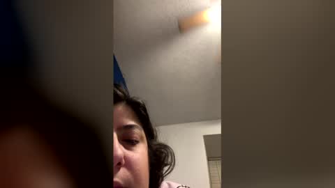 lydiasheer online show from March 29, 11:34 am