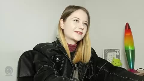 Lydia online show from October 30, 7:25 pm