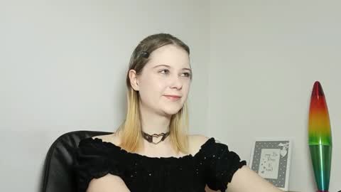 Lydia online show from September 25, 6:15 pm