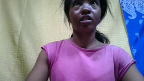 lydie856696 online show from July 5, 3:53 am
