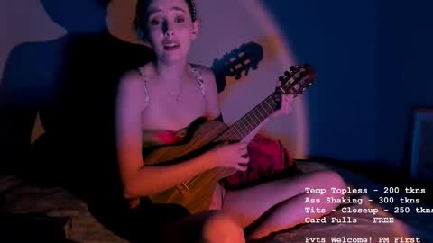 LylacDoll online show from February 6, 1:53 am