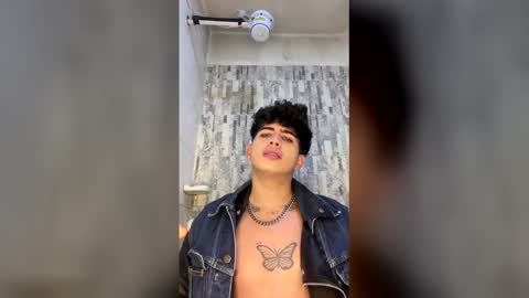 Lyle Bennett Freelance Model online show from January 12, 2:35 pm