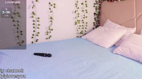 Lyly   online show from January 15, 5:49 am