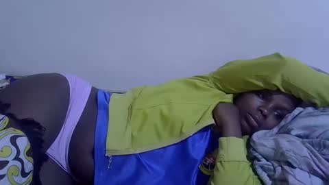 lyn_anna online show from April 28, 6:29 am