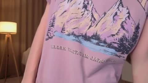 Sara online show from May 28, 4:16 pm