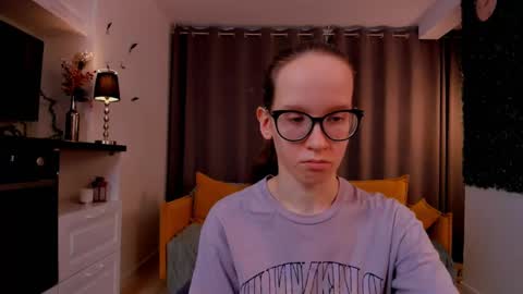 Sara online show from February 21, 1:44 am