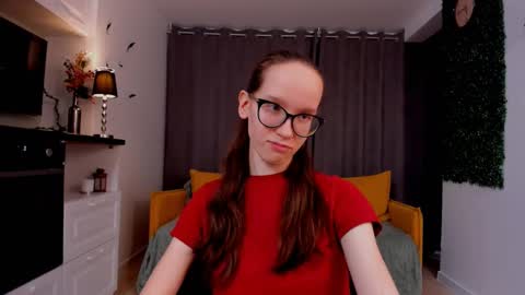 Sara online show from February 26, 4:16 pm