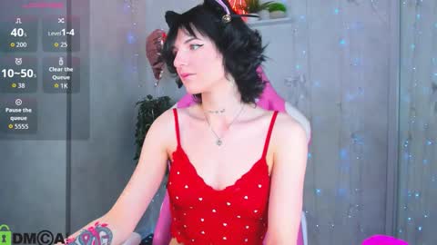 Lynn online show from March 15, 12:15 am