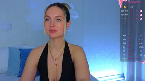 Lana online show from December 2, 3:49 am