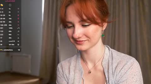 Snapshot of lynnalltop chatting on March 8, 4:23 am Natasha online show from March 8, 4:23 am