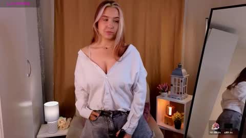 Emma online show from September 15, 5:25 pm