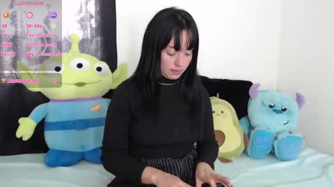 lyshana online show from December 28, 3:59 pm