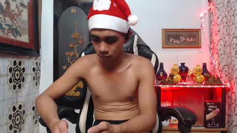 SWEETPINOY online show from December 15, 9:56 am