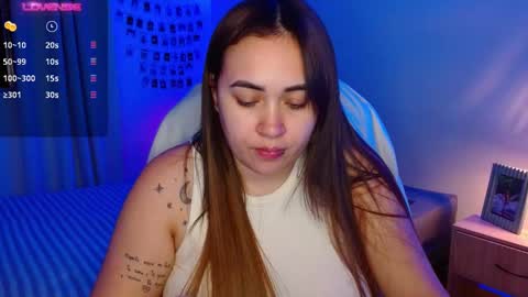 Snapshot of m33li chatting on January 25, 12:27 am Meli online show from January 25, 12:27 am