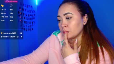 Snapshot of m33li chatting on February 25, 11:48 pm Meli online show from February 25, 11:48 pm