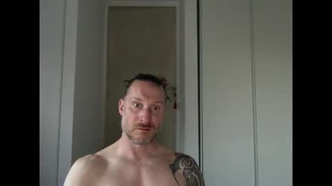 m4rduk online show from April 2, 5:20 pm