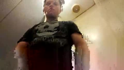 Snapshot of m831481 chatting on September 25, 6:04 pm Hotandhairy online show from September 25, 6:04 pm