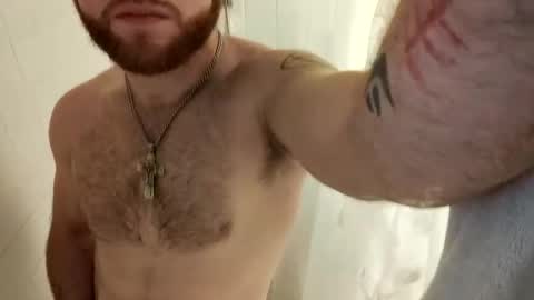 Snapshot of m831481 chatting on September 15, 2:24 am Hotandhairy online show from September 15, 2:24 am