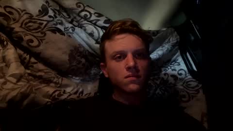 Snapshot of m831481 chatting on December 29, 3:24 pm Hotandhairy online show from December 29, 3:24 pm