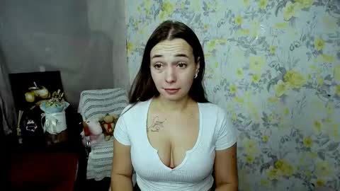 Snapshot of m_vikki chatting on September 9, 9:53 am Vikki online show from September 9, 9:53 am