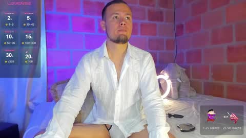   online show from December 10, 4:49 pm