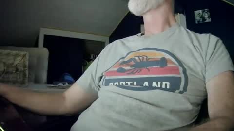 mac8181 online show from December 22, 12:05 pm