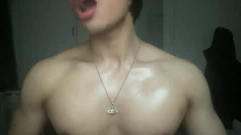Snapshot of mac_cain chatting on February 28, 10:50 pm Maccain online show from February 28, 10:50 pm