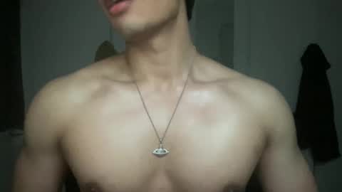 Snapshot of mac_cain chatting on January 1, 10:03 pm Maccain online show from January 1, 10:03 pm