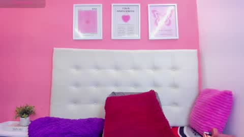 macarena_05_ online show from October 7, 3:24 am