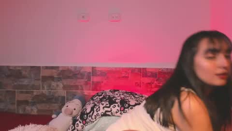 macarena_uwu online show from October 8, 1:35 am