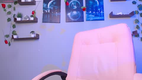 Macey Elliot Modelo Independiente online show from March 6, 6:05 pm