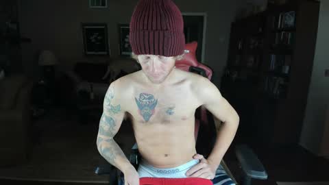Snapshot of machinecumkelly69 chatting on February 8, 4:14 am machinecumkelly69 online show from February 8, 4:14 am
