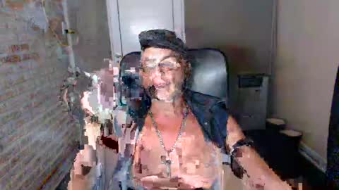 MACHO BUSCADOR online show from March 8, 3:06 am
