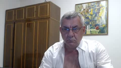 Macho online show from August 5, 8:06 pm
