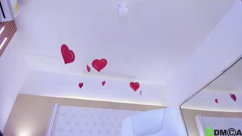 Mackenzie online show from February 18, 4:01 am