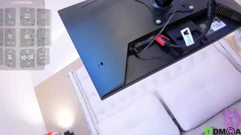 Mackenzie online show from October 23, 4:25 am