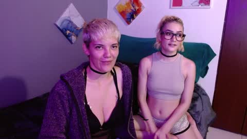 Noah Askew online show from December 2, 10:51 pm