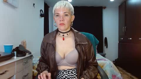 Noah Askew online show from March 2, 5:08 am