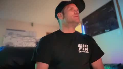 MackinCaliAllDay online show from October 25, 12:38 pm