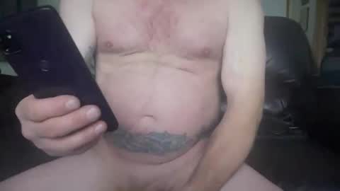 Snapshot of mackincaliallday chatting on January 13, 3:56 am MackinCaliAllDay online show from January 13, 3:56 am