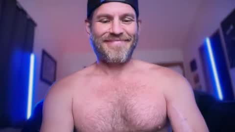 MackinCaliAllDay online show from October 16, 3:39 am